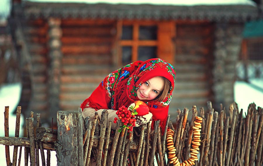 Sexy girl Women in Slavic costumes in Handan