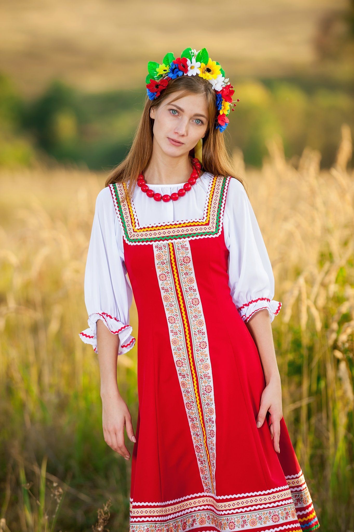 Women in Slavic costumes in Handan